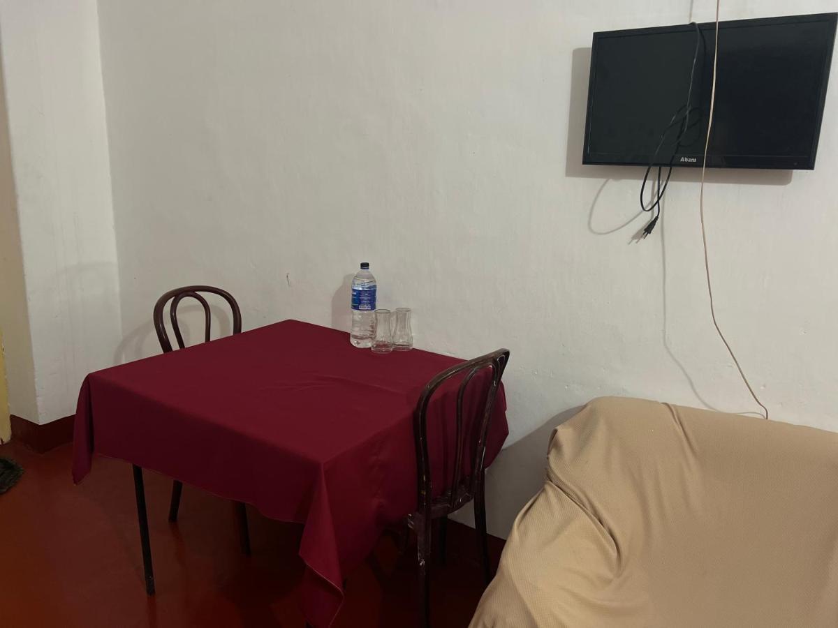 ホテル Resthouse Vavuniya エクステリア 写真